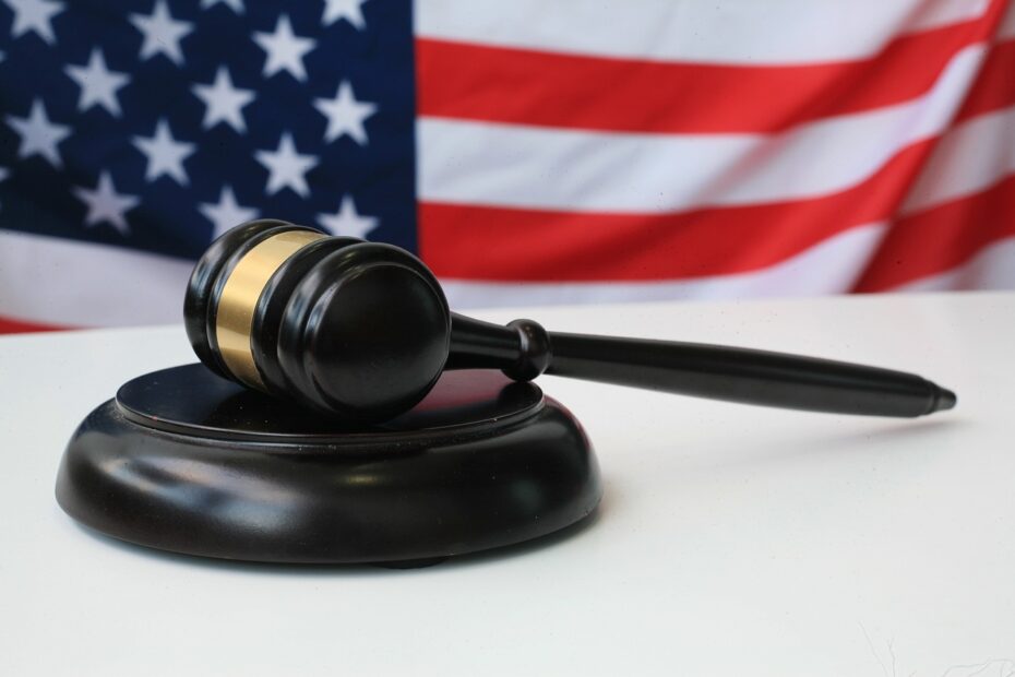 gavel
